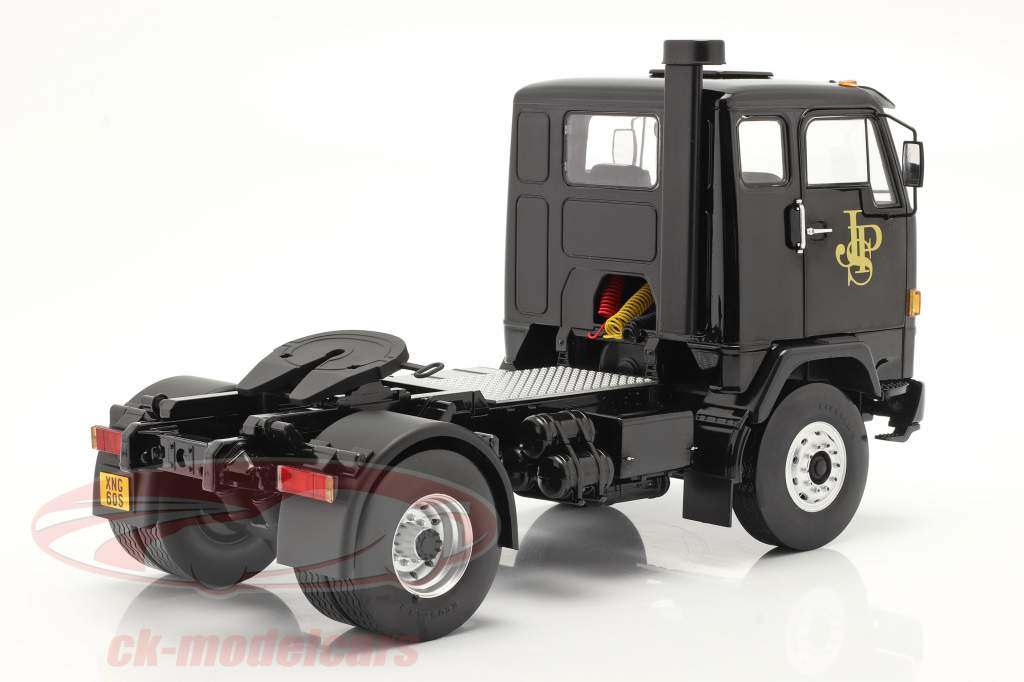 Volvo F88 Sattelzugmaschine John Player Team Lotus 1977 1:18 ModelCar Group