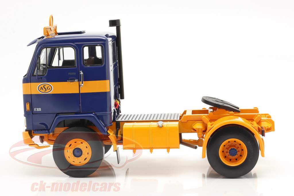 Volvo F88 Truck ASG Transport 1971 bleu / jaune 1:18 ModelCar Group