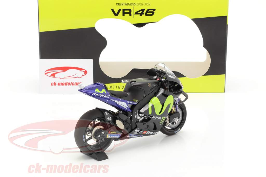 Valentino Rossi Yamaha YZR-M1 #46 Test Valencia MotoGP 2017 1:12 Minichamps