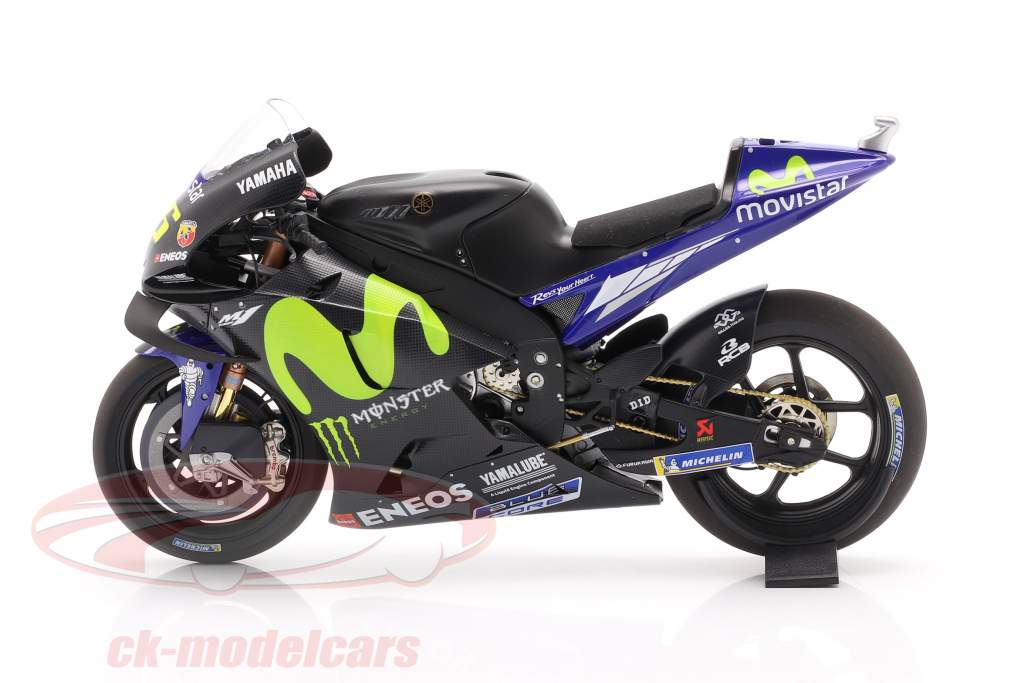 Valentino Rossi Yamaha YZR-M1 #46 Test Valencia MotoGP 2017 1:12 Minichamps