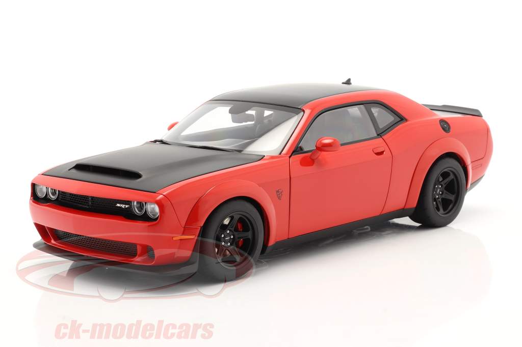 Dodge Challenger SRT Demon Byggeår 2018 rød / sort 1:18 AUTOart