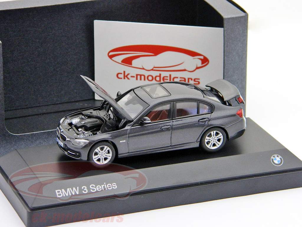 BMW Serie 3 330i F30 costruita nel 2012 grigio minerale / grigio 1:43 Jadi