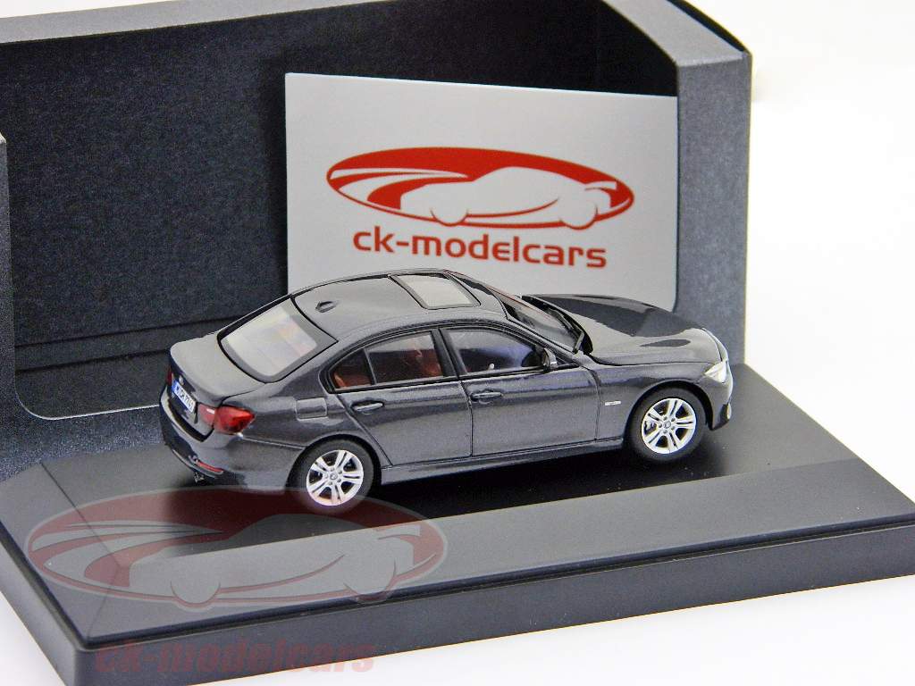 BMW Serie 3 330i F30 costruita nel 2012 grigio minerale / grigio 1:43 Jadi