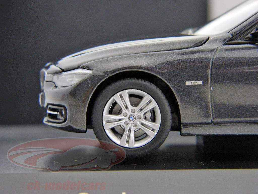 BMW Serie 3 330i F30 costruita nel 2012 grigio minerale / grigio 1:43 Jadi