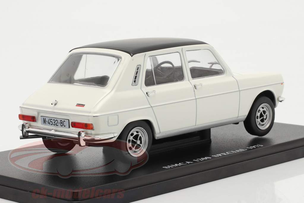 Simca 1200 Special 建设年份 1973 白色的 1:24 Altaya