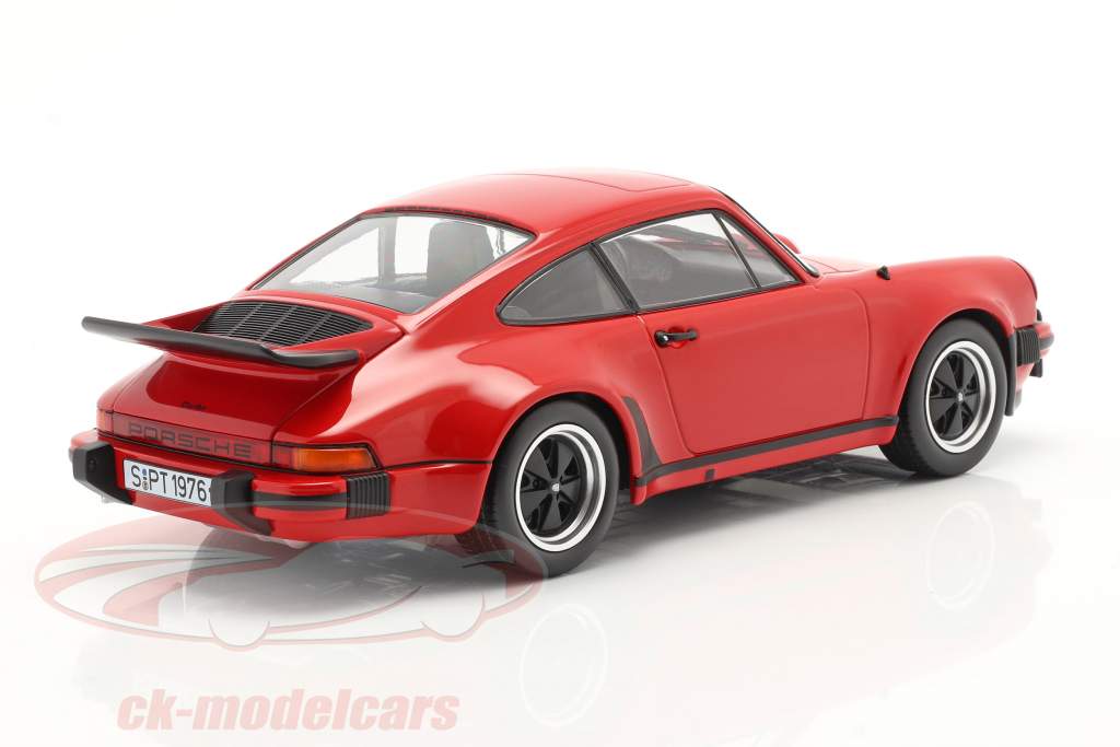 Porsche 911 (930) Turbo 3.0 Byggeår 1976 Indisk rød 1:18 KK-Scale