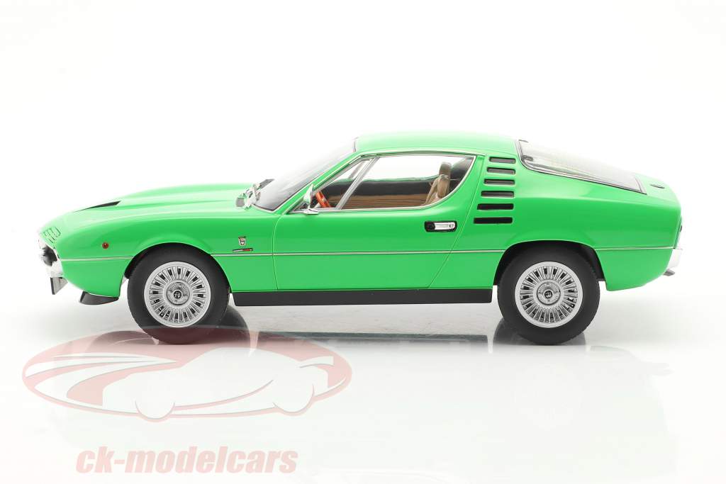 Alfa Romeo Montreal Año de construcción 1970 verde 1:18 KK-Scale