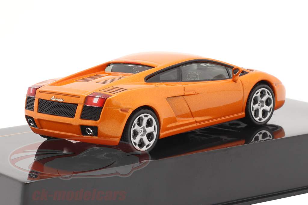 Lamborghini Gallardo Год постройки 2003 апельсин 1:43 Ixo