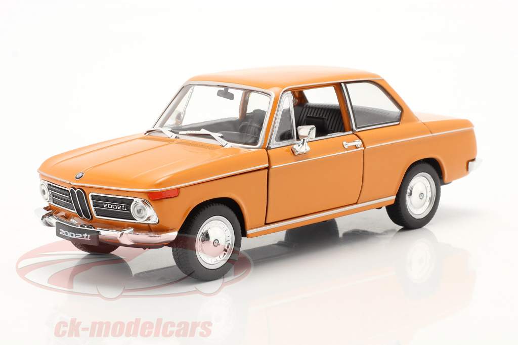宝马 2002ti 橙色 1:24 威利 Welly