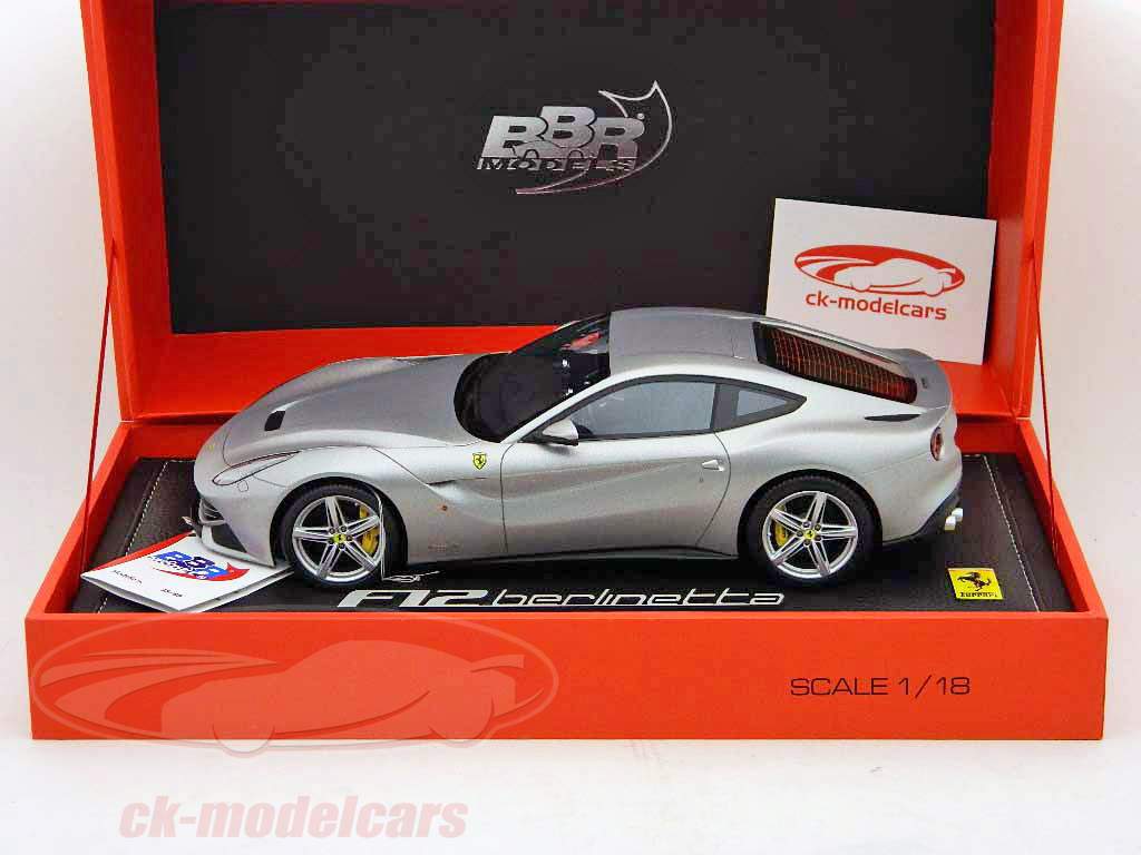 Ferrari F12 Berlinetta Bj. 2012 matt alluminium grau 1:18 BBR