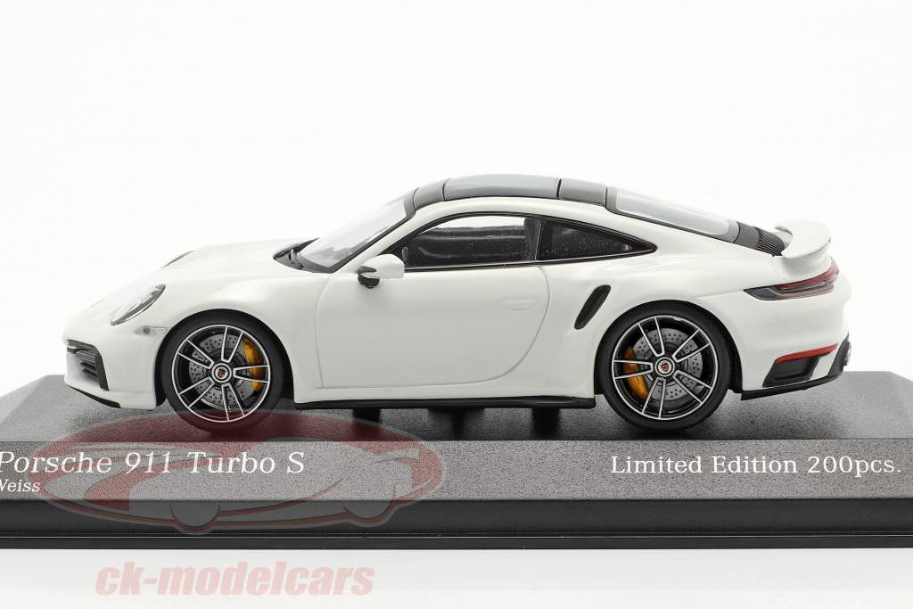 Porsche 911 (992) Turbo S 2020 blanco / plata llantas 1:43 Minichamps