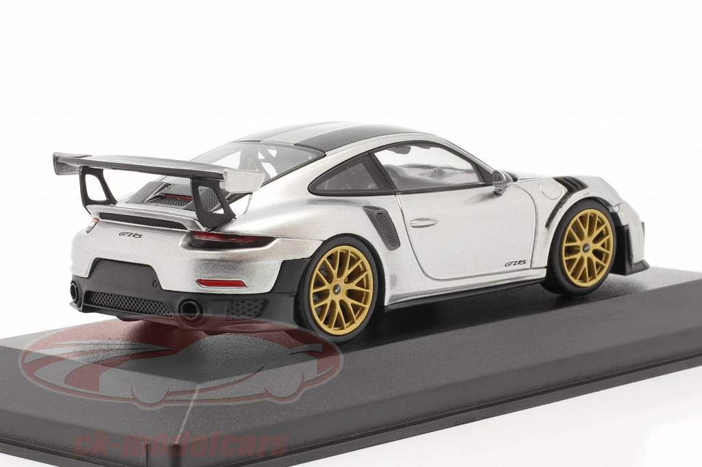 Porsche 911 (991 II) GT2 RS Weissach Package 2018 GT plata metalizado / dorado llantas 1:43 Minichamps