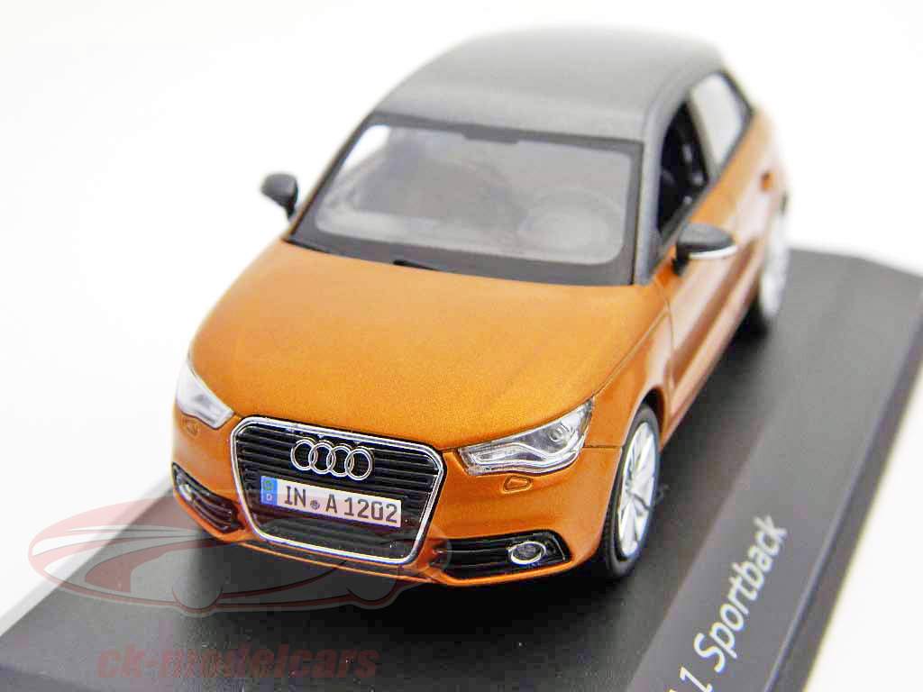 アウディA1スポーツバックサモアオレンジ1時43京商