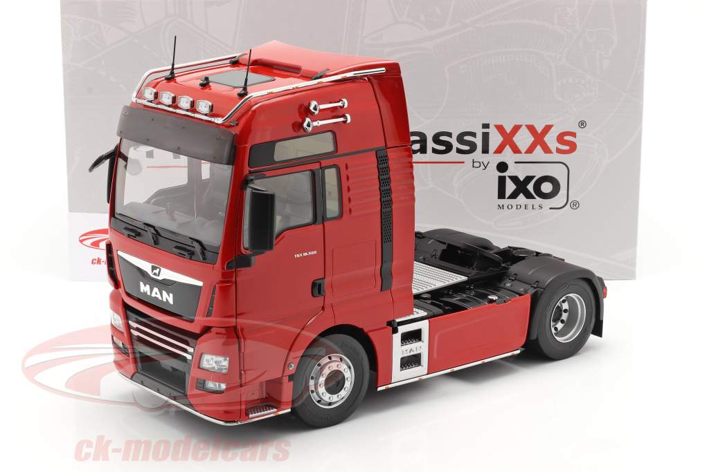 MAN TGX XXL Camión Año de construcción 2018 rojo 1:18 Premium ClassiXXs