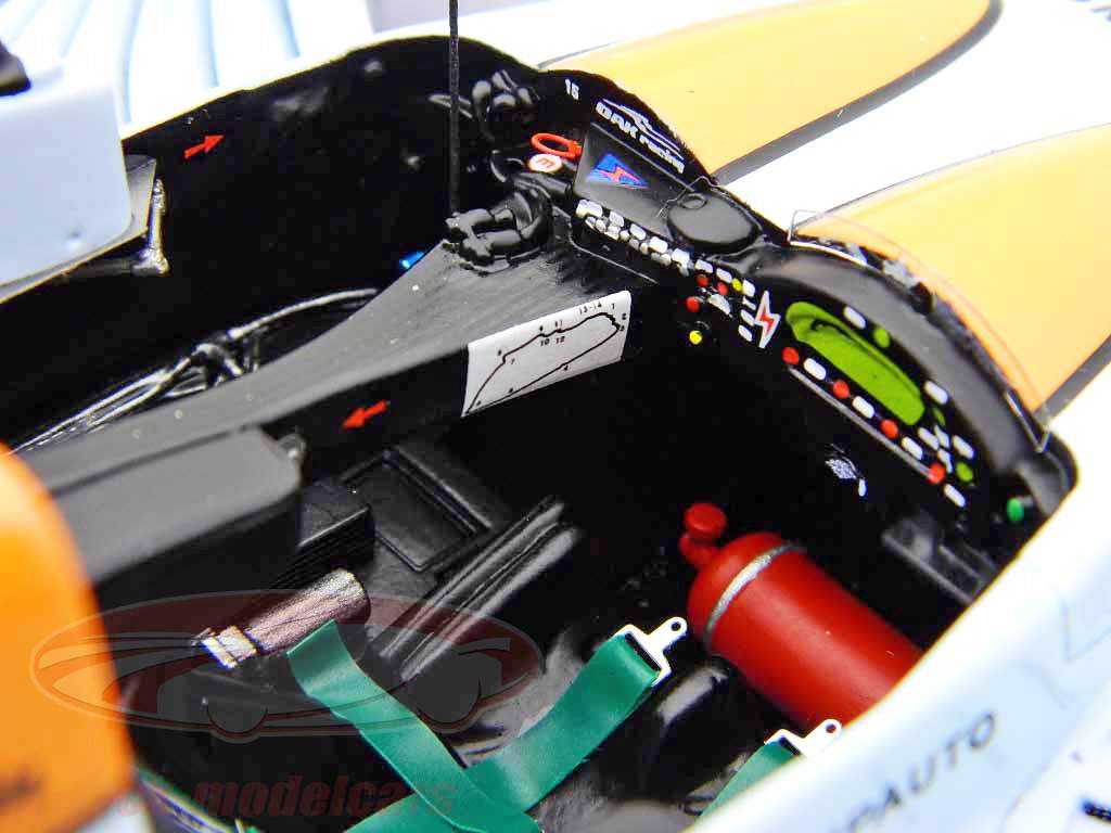 OAK Pescarolo-Judd #15 Le Mans 24 timer 2011 Moreau / Ragues / Monteiro 1:18 Spark