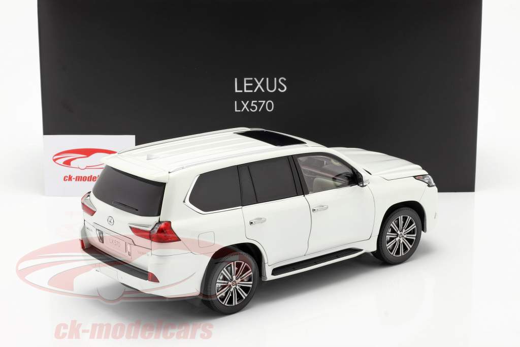 Lexus LX570 sônica quartos 1:18 Kyosho