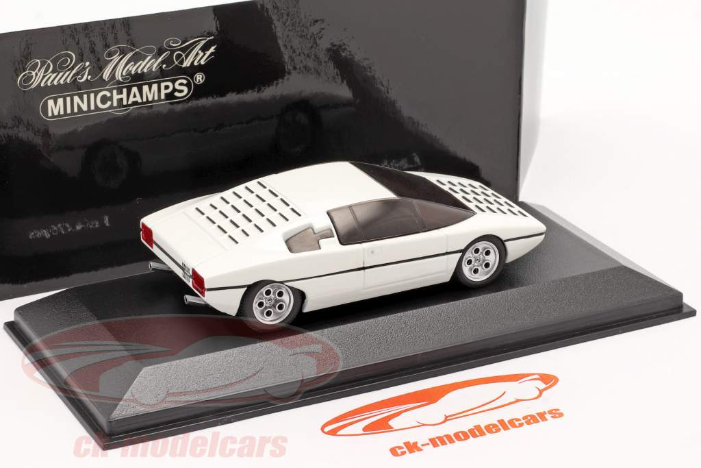 Lamborghini Bravo Año de construcción 1974 repintado 2005 blanco metálico 1:43 Minichamps