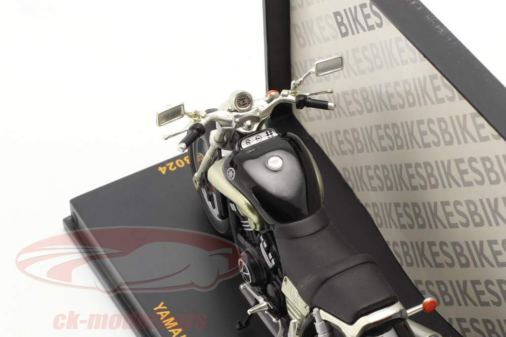 Yamaha 1200 V-Max 黒 1:24 Ixo