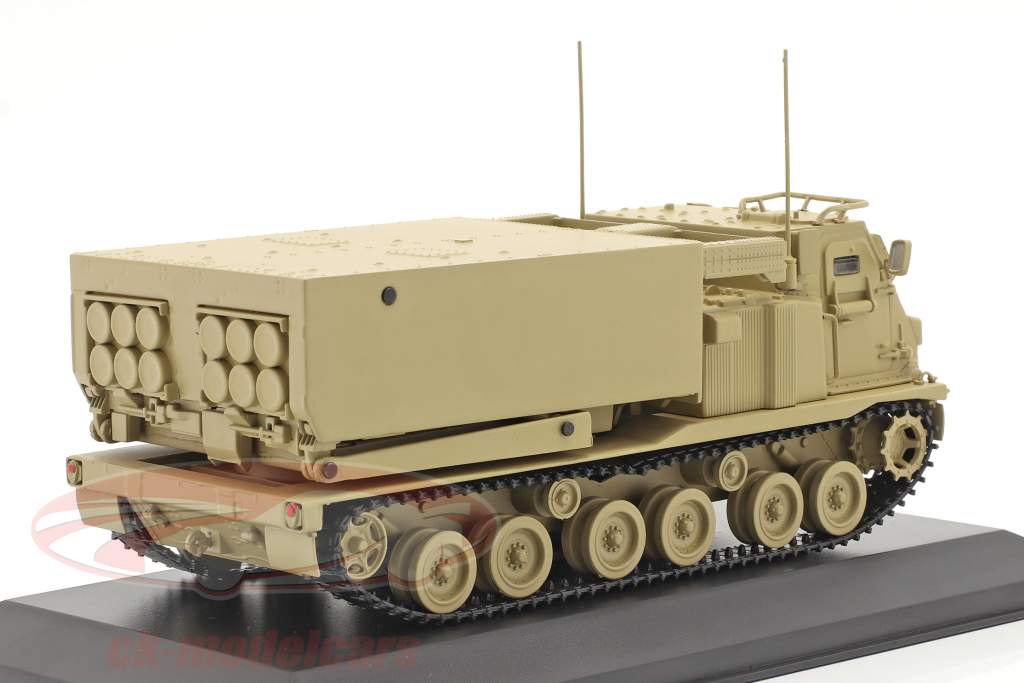 M270/A1 Lanzacohetes Vehículo militar color arena 1:48 Solido
