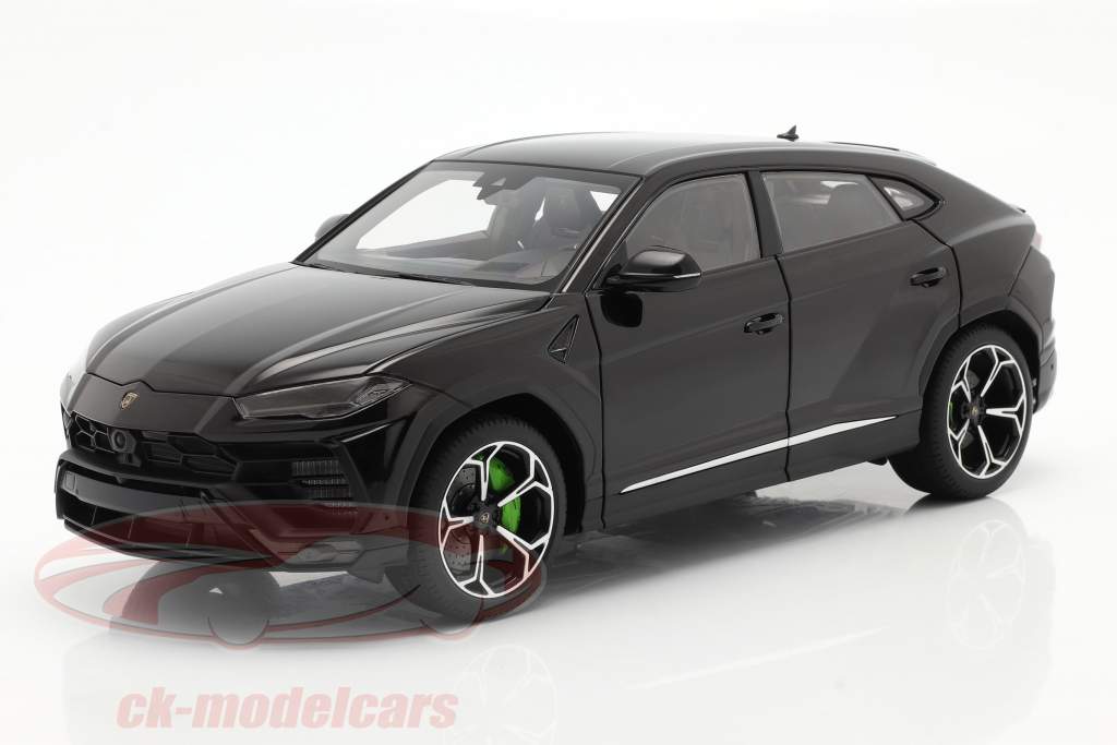 Lamborghini Urus 建设年份 2018 黑色的 1:18 AUTOart