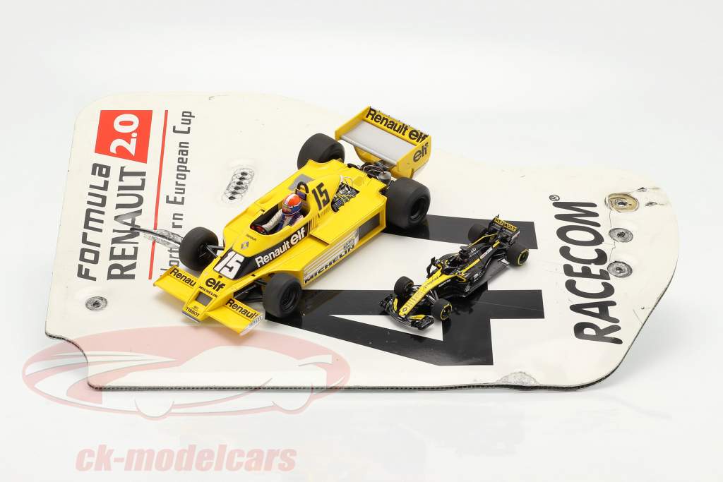 original Ala trasera Placa final #47 fórmula Renault 2.0 / ca. 36 x 47 cm