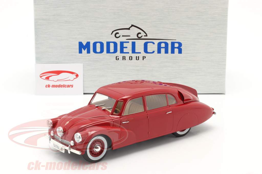 Tatra 87 Año de construcción 1937 rojo oscuro 1:18 ModelCar Group