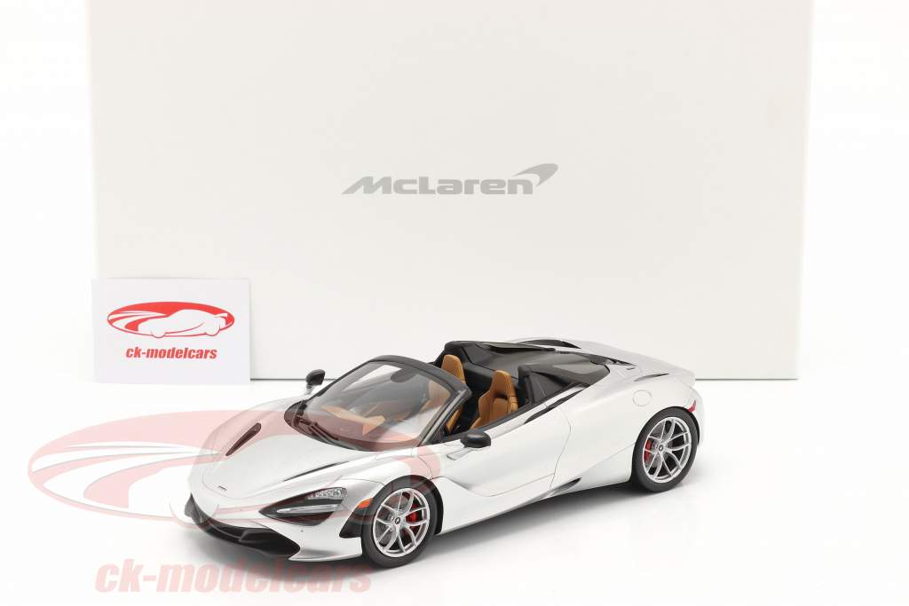McLaren 720S Spider 建设年份 2019 supernova 银 和 展示柜 1:18 Spark