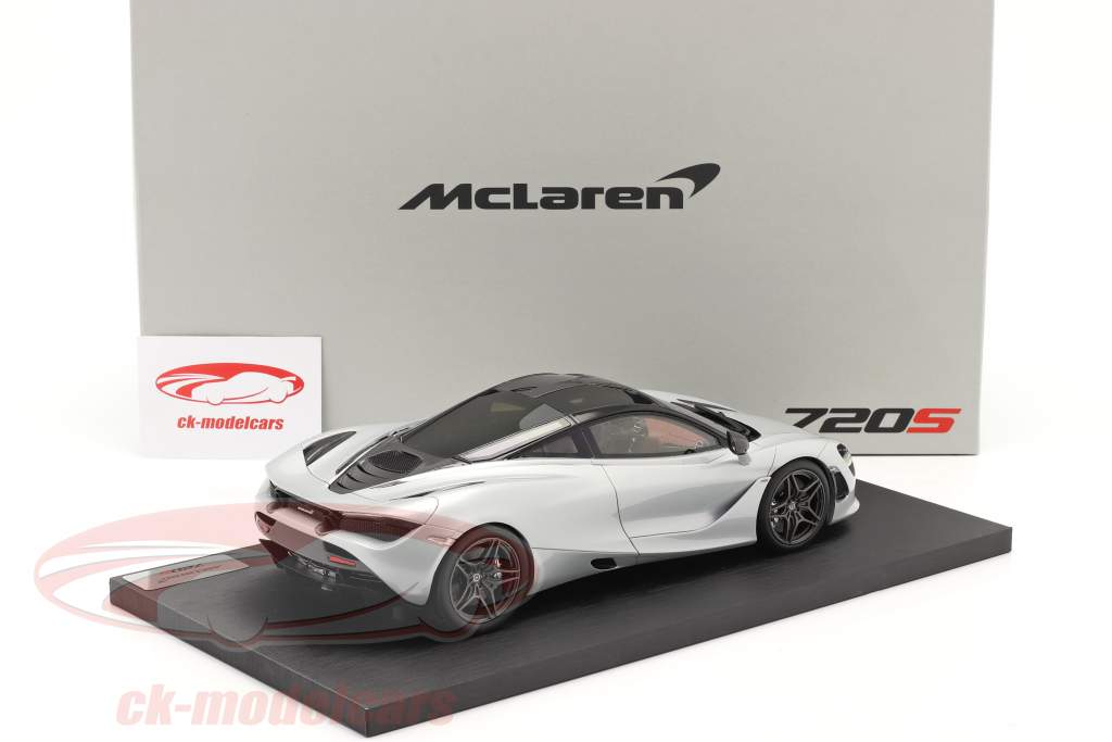 McLaren 720S Année de construction 2017 glacier blanc 1:18 TrueScale