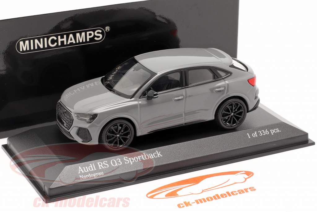 Audi RS Q3 Sportback (F3) Bouwjaar 2019 nardo grijs 1:43 Minichamps