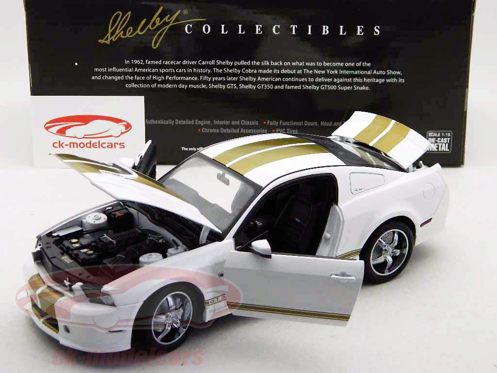 Ford Mustang Shelby GT350 Bj. 2012 wit-goud / wit goud 1:18 ShelbyCo