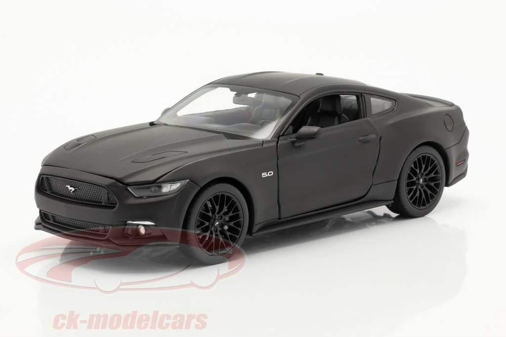 Ford Mustang GT 年 2015 マット 黒 1:24 Welly