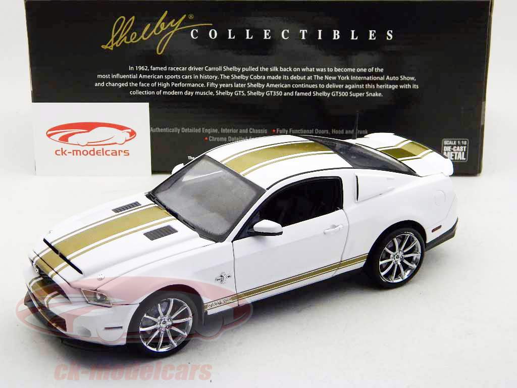 Ford Mustang Shelby GT500 Super Snake Anno 2012 bianco-oro 1:18 ShelbyCo