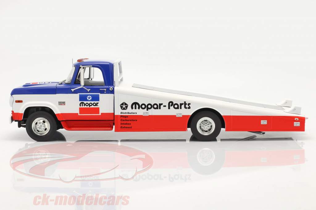 Dodge D300 Ramp Truck Mopar 1970 blauw / Wit / rood 1:18 GMP
