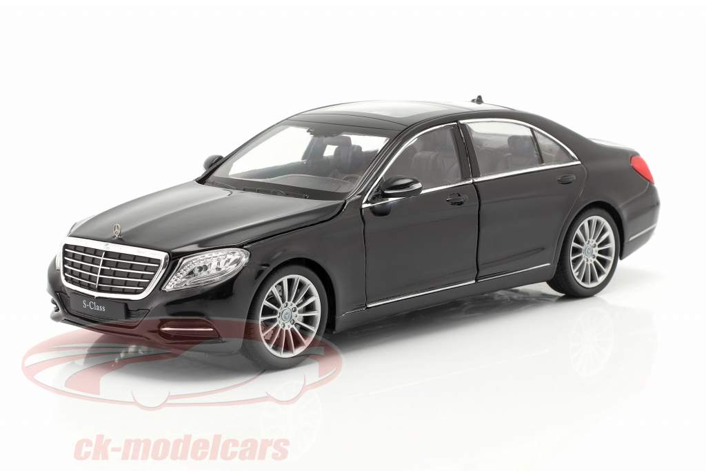 Mercedes-Benz S-Class (W222) Opførselsår 2015 sort 1:24 Welly