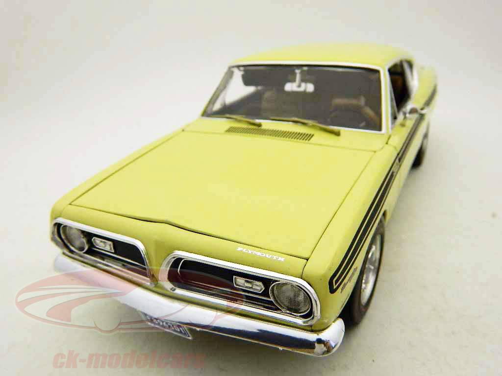 Anno 1969 Plymouth Barracuda Formula S 383 giallo / giallo 01:18 HighwayCollectibles