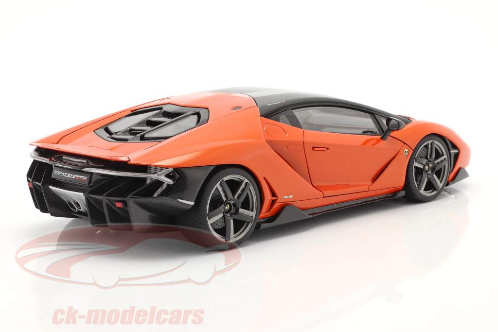 Lamborghini Centenario Byggeår 2016 perle orange 1:18 AUTOart
