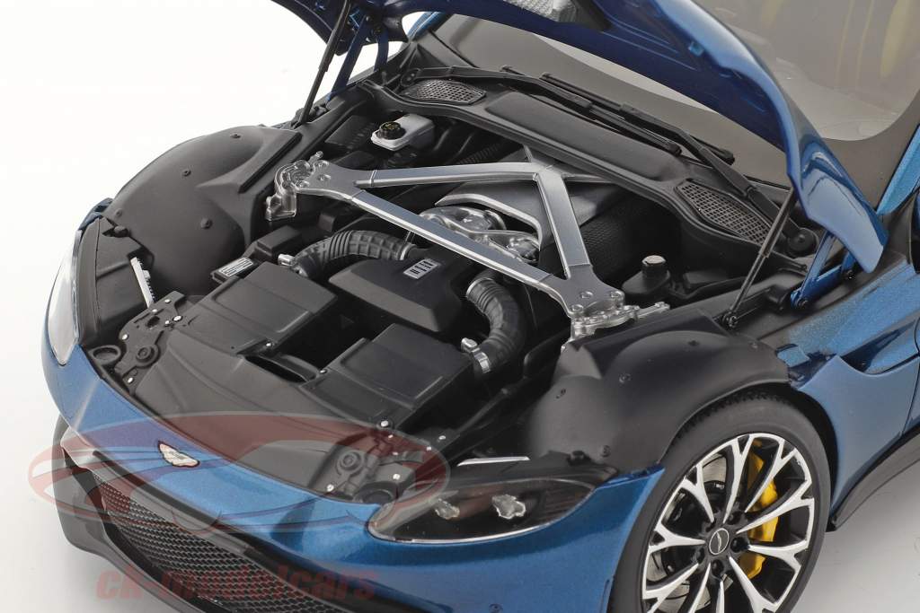 Aston Martin Vantage Byggeår 2019 ming blå 1:18 AUTOart