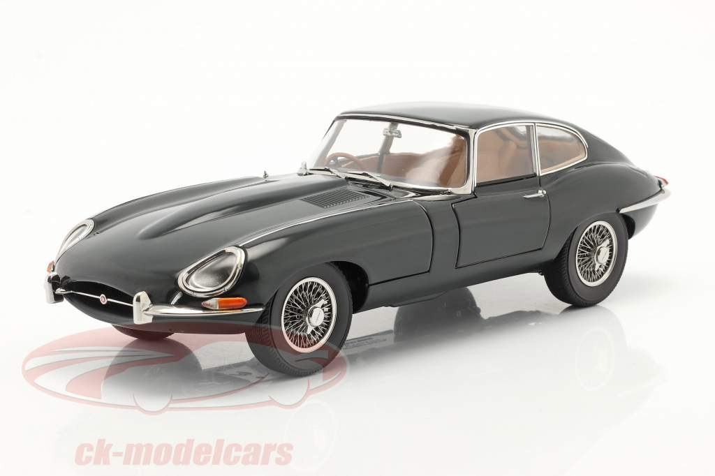 Jaguar E-Type Coupe RHD year 1961 british racing green 1:18 Kyosho
