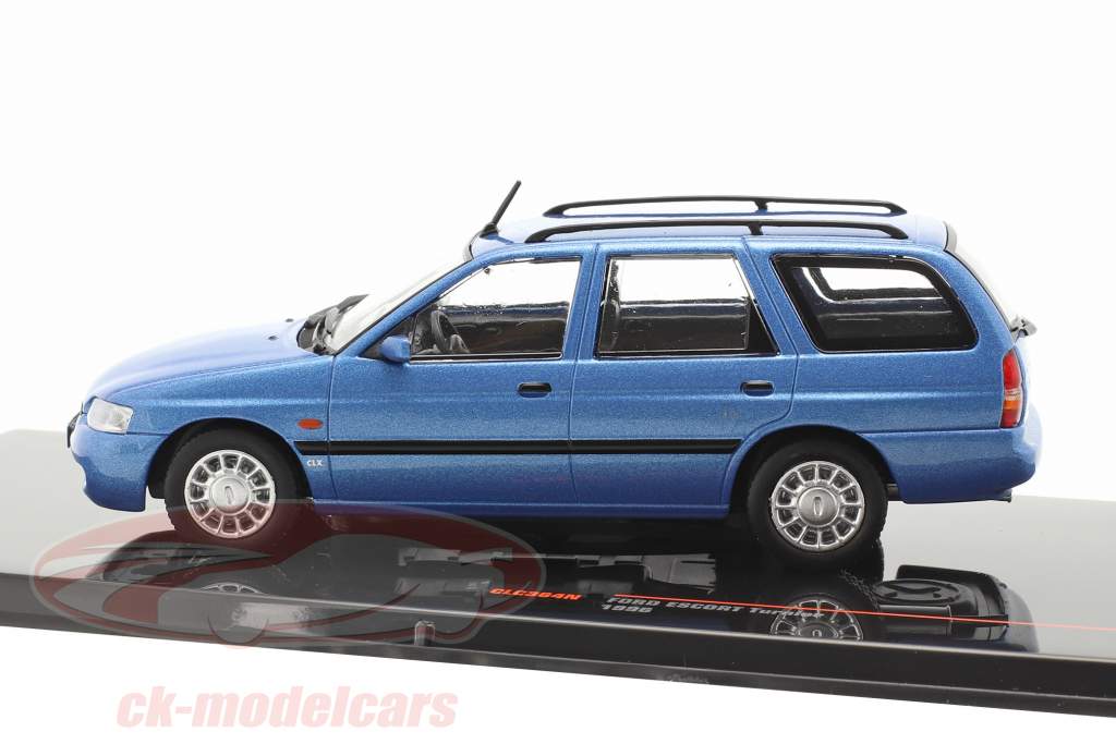 Ford Escort Turnier 建设年份 1996 蓝色的 金属的 1:43 Ixo