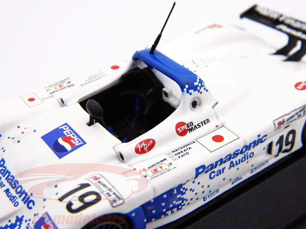BMW V12 LM #19 24h LeMans 1999 Team Go Matsushita / Kato / Nakaya 1:43 Minichamps