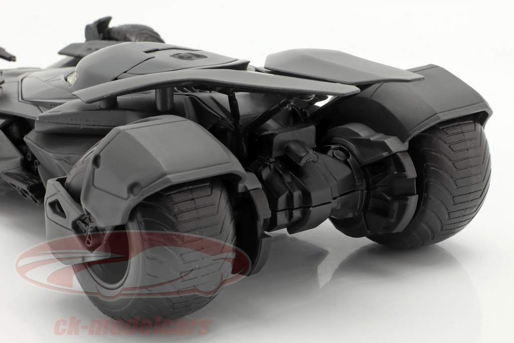 Batmobil Film Batman v Superman Dawn Of Justice (2016) schwarz 1:24 Jada Toys