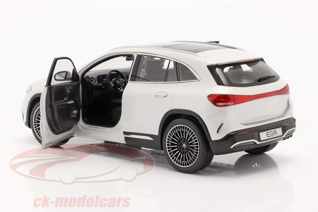 Mercedes-Benz EQA (H243) 建设年份 2021 digital 白色的 1:18 NZG