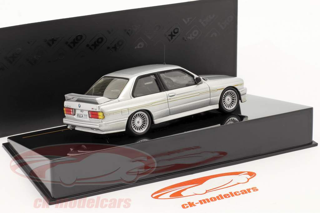 BMW Alpina B6 3.5S Jaar 1989 zilver metallic / zilver metallic 1:43 Ixo