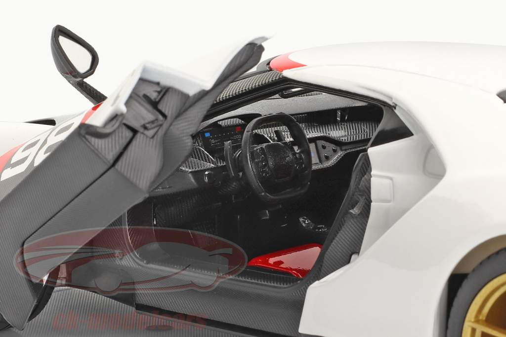 Ford GT #98 Heritage Edition 2021 hvid / rød / kulstof 1:18 Maisto