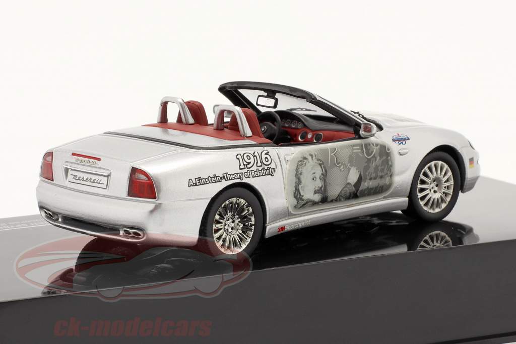Maserati Spyder Cambiocorsa modello 2002 Albert Einstein 1:43 Ixoo