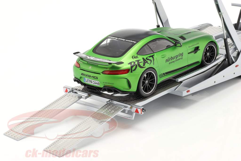 Mercedes-Benz Actros Gigaspace 4x2 SZM Edition 1 car transporter silver 1:18 NZG
