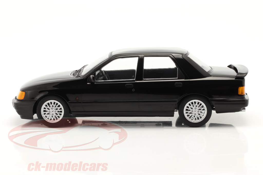 Ford Sierra Cosworth 建設年 1988 黒 1:18 ModelCar Group
