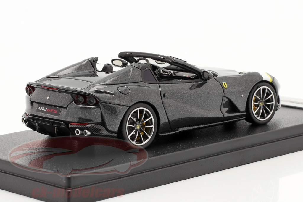 Ferrari 812 GTS Spider 建設年 2019 Silverstone グレー 1:43 LookSmart
