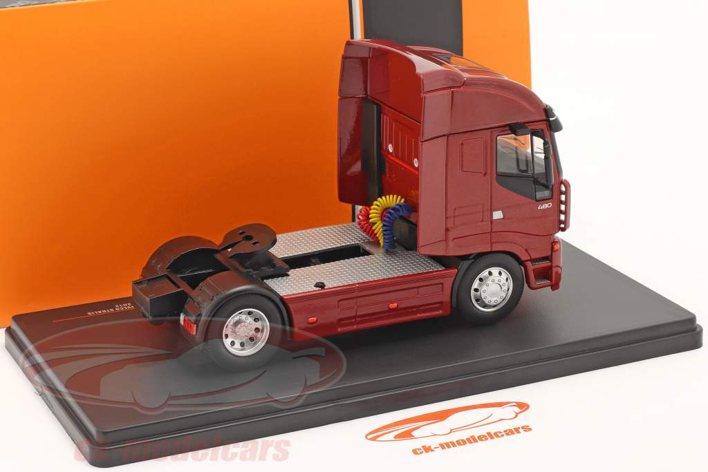 Iveco Stralis 建設年 2012 赤 メタリック 1:43 Ixo