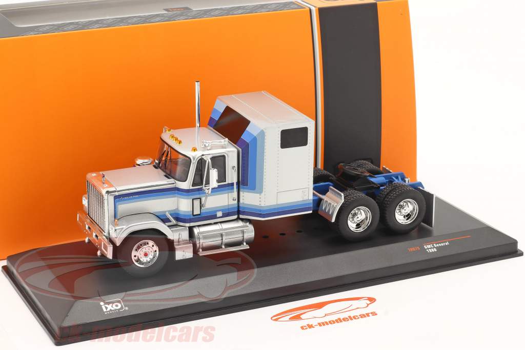 GMC General Année de construction 1980 argent / bleu 1:43 Ixo